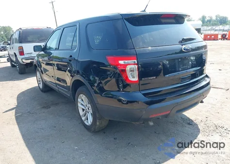 2014 Ford Police Interceptor z USA, uszkodzony, nr VIN 1FM5K8AR6EGA38631